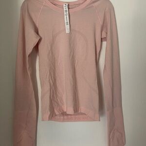 Lululemon NWOT swiftly tech2.0 long sleeve size 2
